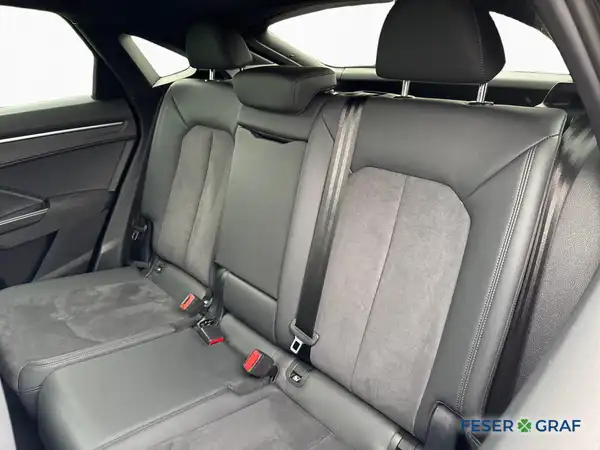 AUDI RS Q3 SPORTBACK (11/18)