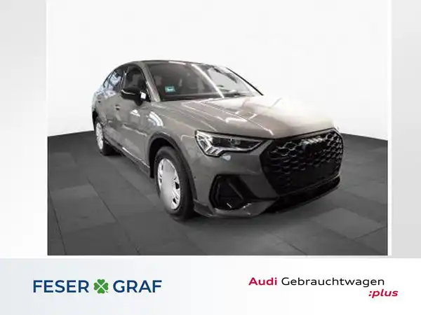 AUDI Q3 SPORTBACK (1/11)