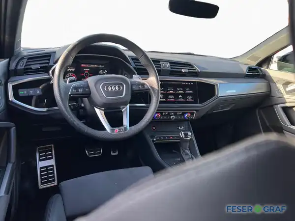 AUDI RS Q3 SPORTBACK (8/19)