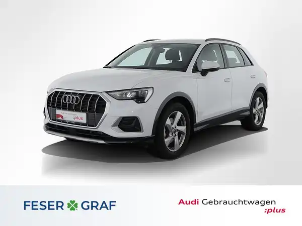 AUDI Q3 (1/16)