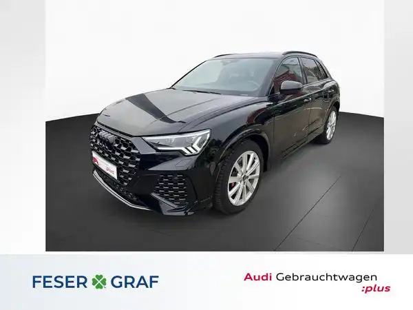 AUDI RS Q3 (1/19)