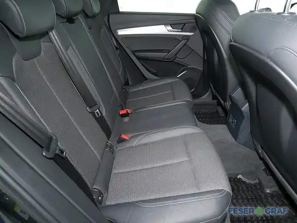 AUDI Q5 (5/18)