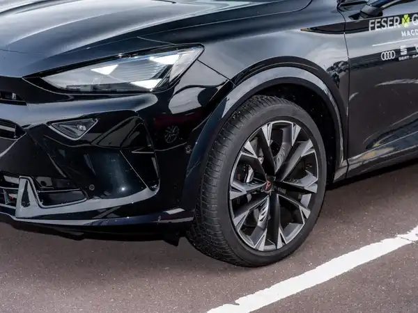 CUPRA FORMENTOR (10/10)