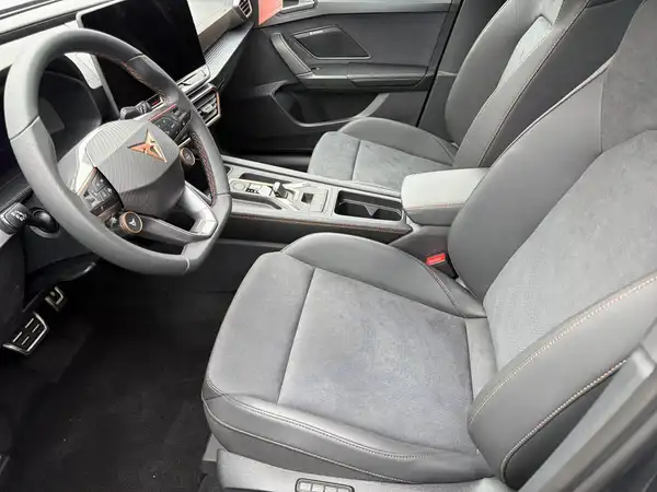 CUPRA FORMENTOR (8/15)