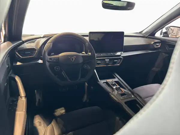 CUPRA FORMENTOR (8/13)