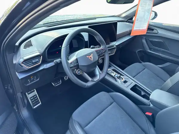 CUPRA FORMENTOR (7/10)