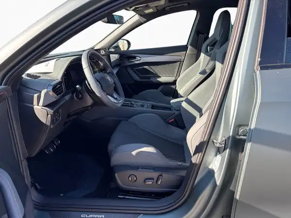 CUPRA FORMENTOR (11/15)