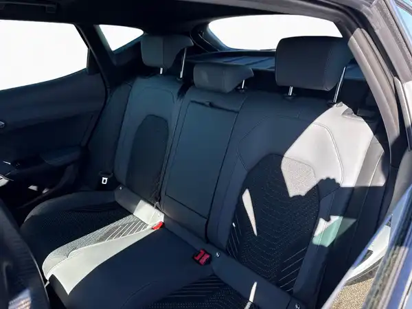 CUPRA FORMENTOR (13/15)