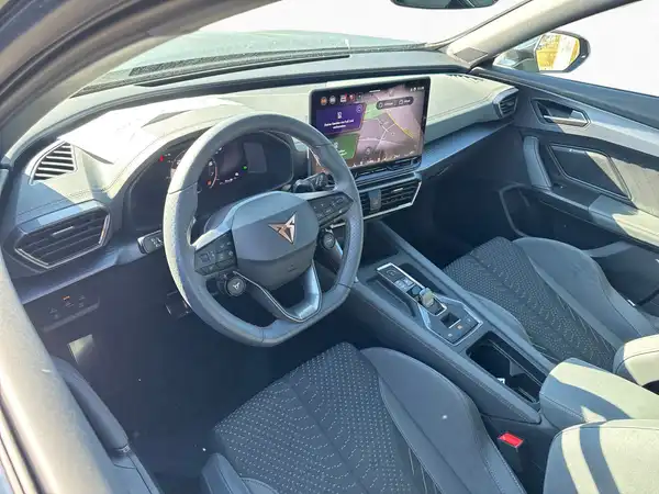 CUPRA FORMENTOR (8/15)