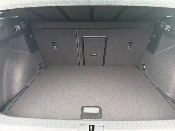 CUPRA FORMENTOR (5/10)