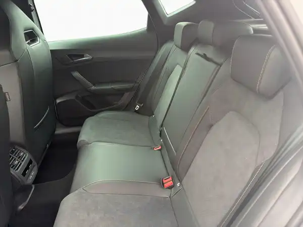 CUPRA FORMENTOR (10/10)