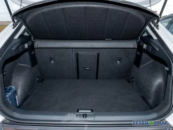 CUPRA FORMENTOR (12/17)