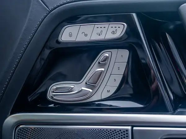 MERCEDES-BENZ G-KLASSE (15/28)