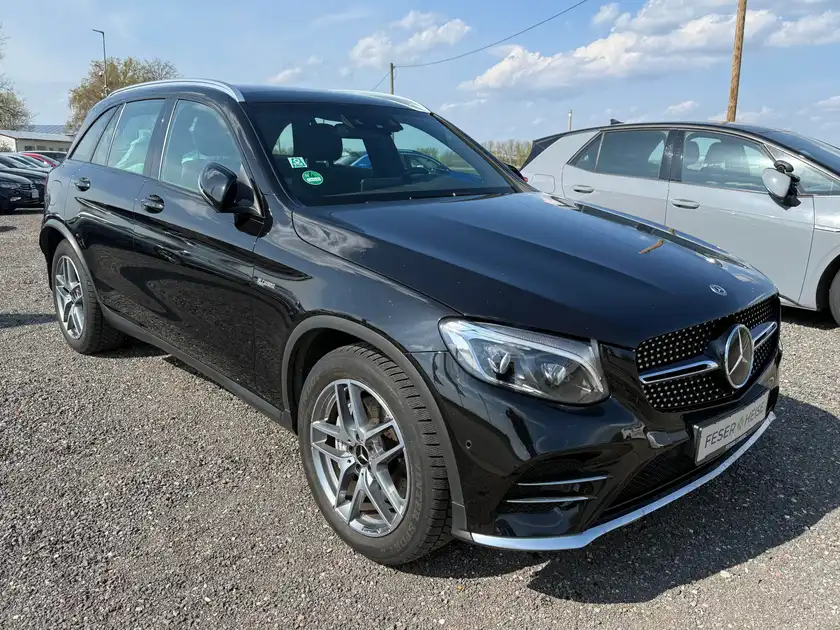 MERCEDES-BENZ GLC (1/14)