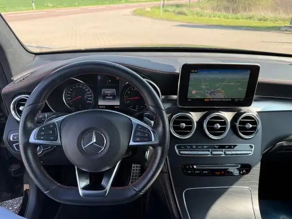 MERCEDES-BENZ GLC (11/14)