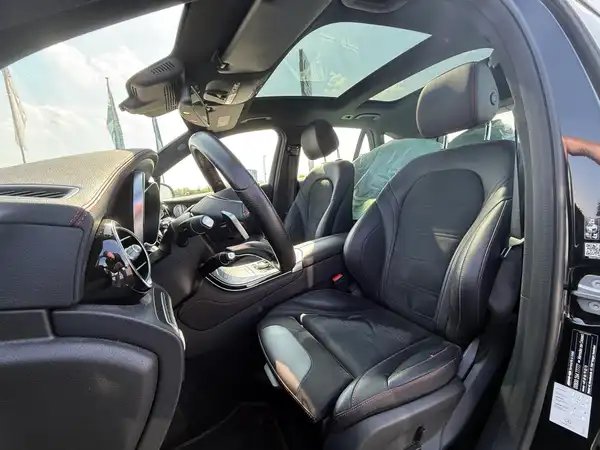 MERCEDES-BENZ GLC (9/14)