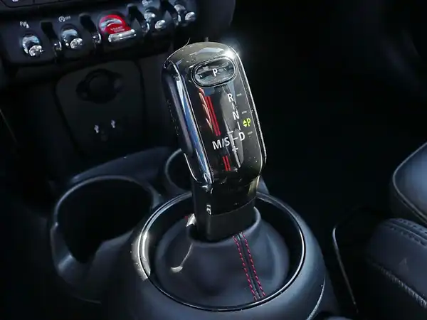 MINI COOPER (12/19)
