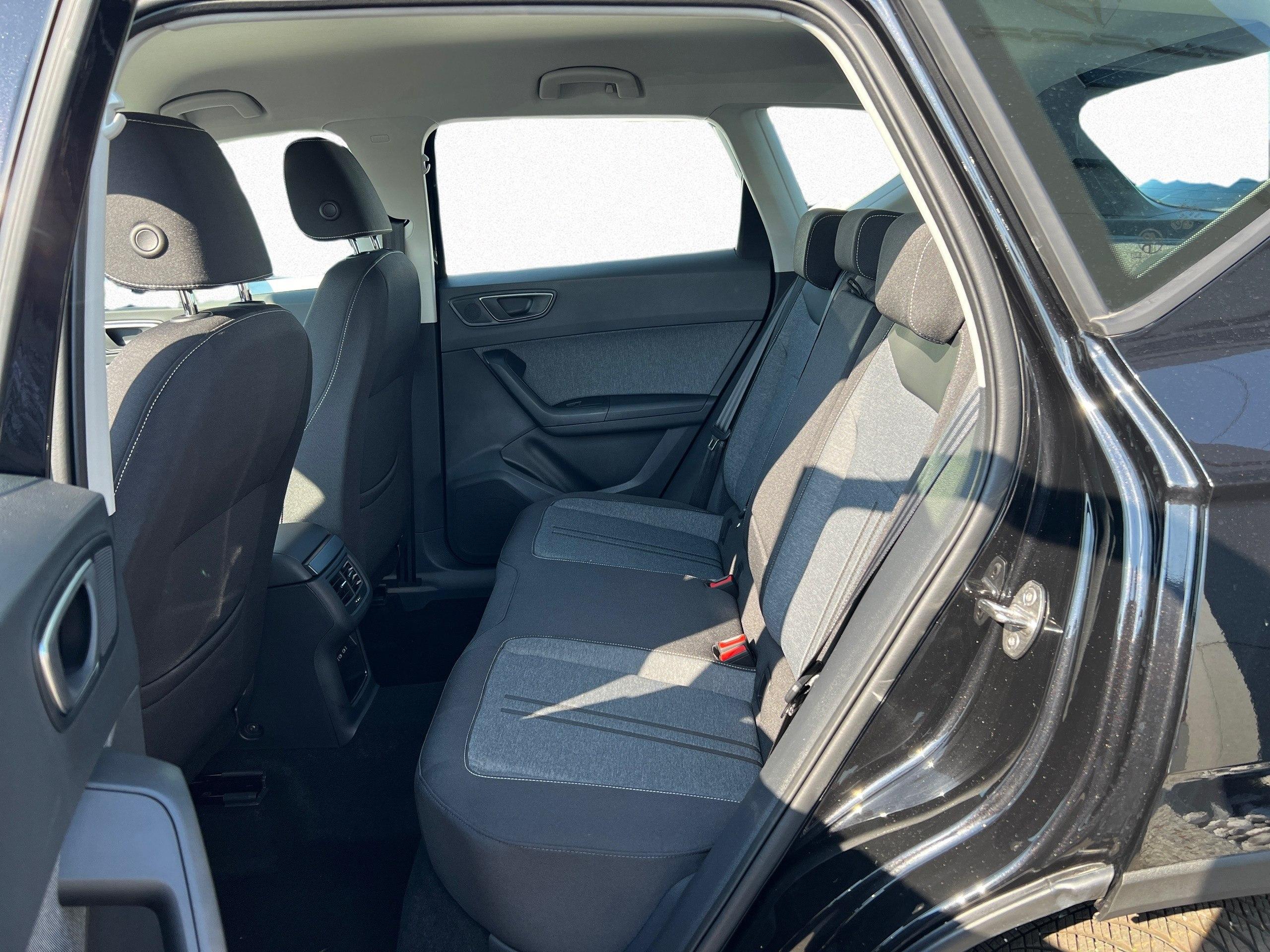 SEAT ATECA (11/14)