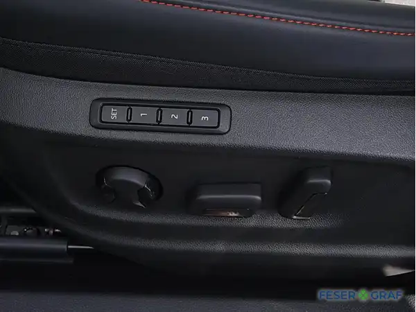 SEAT ATECA (12/16)