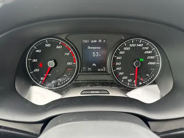 SEAT ATECA (19/31)