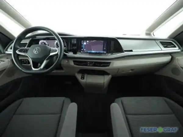 VW DER MULTIVAN (9/13)