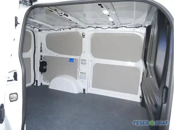 VW DER NEUE TRANSPORTER (8/11)