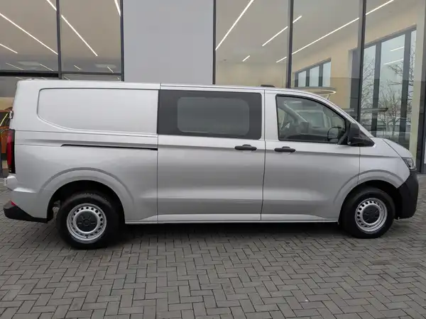 VW DER NEUE TRANSPORTER (4/15)