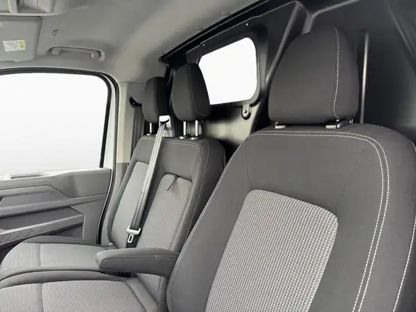 VW DER NEUE TRANSPORTER KASTEN (10/10)