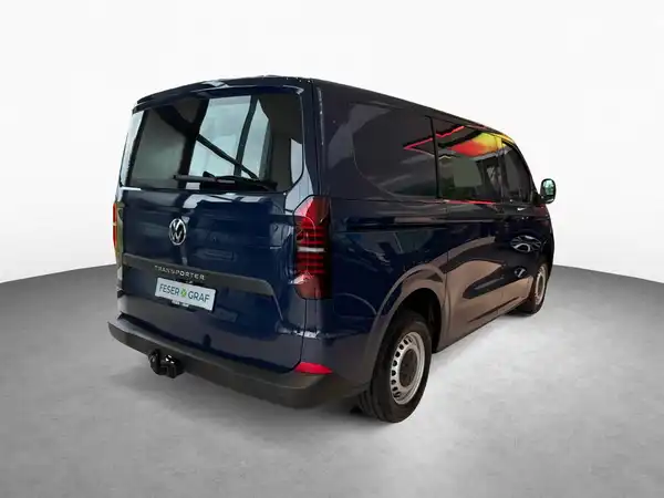 VW DER NEUE TRANSPORTER (4/10)