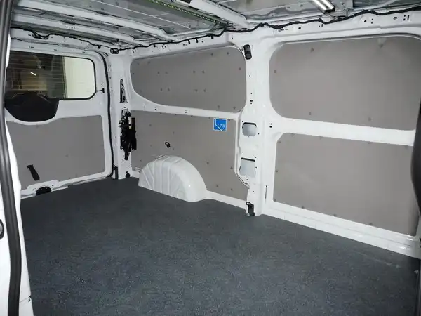 VW DER NEUE TRANSPORTER KASTEN (8/12)