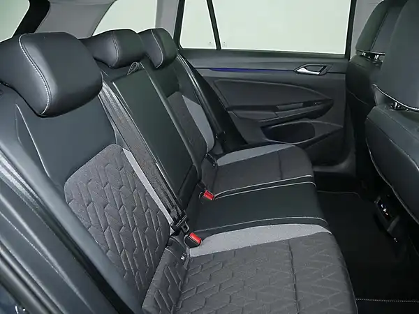 VW GOLF VARIANT (5/12)