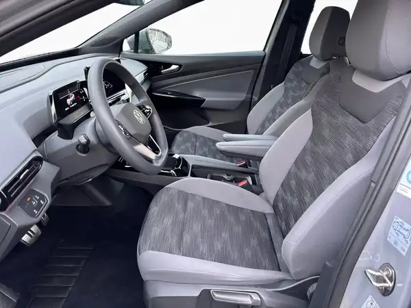 VW ID.4 (10/11)
