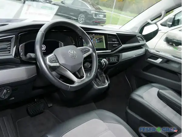 VW T6.1 MULTIVAN (10/15)