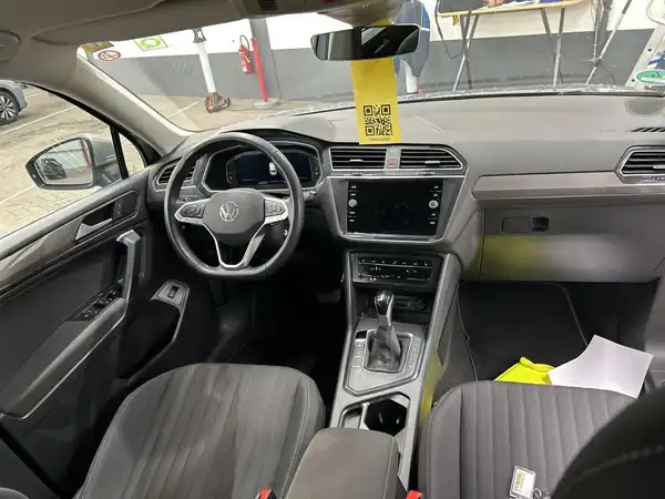 VW TIGUAN ALLSPACE (7/10)