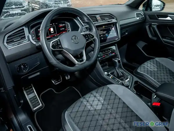 VW TIGUAN ALLSPACE (3/13)