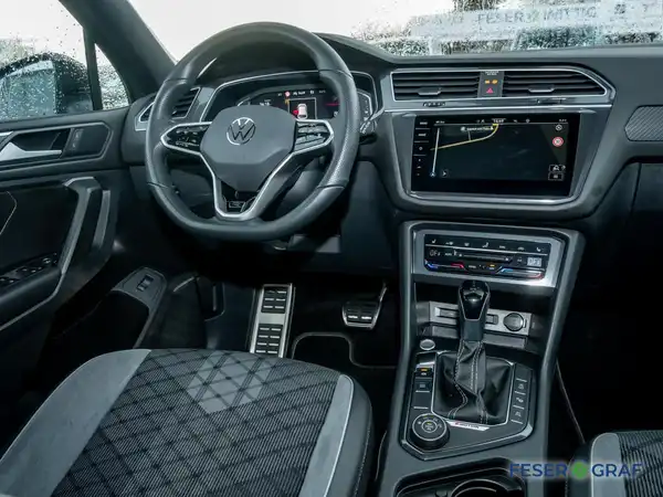 VW TIGUAN ALLSPACE (4/13)