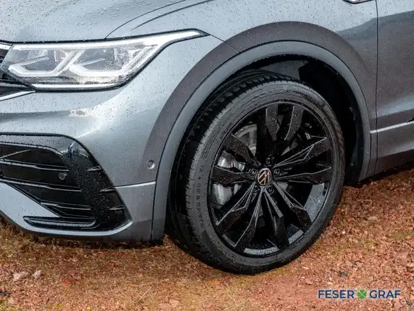 VW TIGUAN ALLSPACE (10/13)