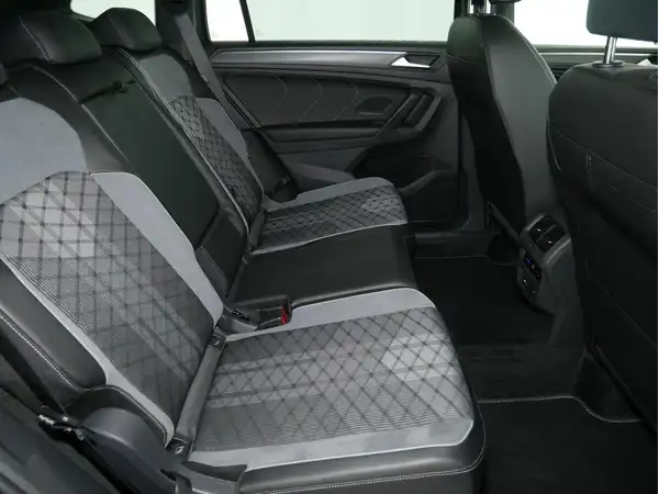 VW TIGUAN ALLSPACE (5/13)