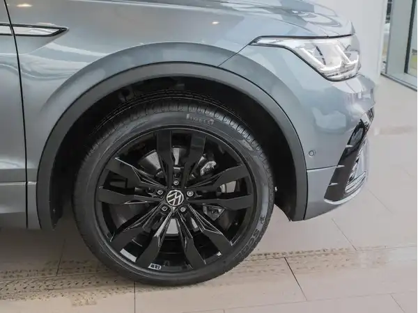 VW TIGUAN ALLSPACE (3/10)