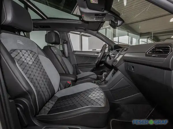 VW TIGUAN ALLSPACE (5/13)