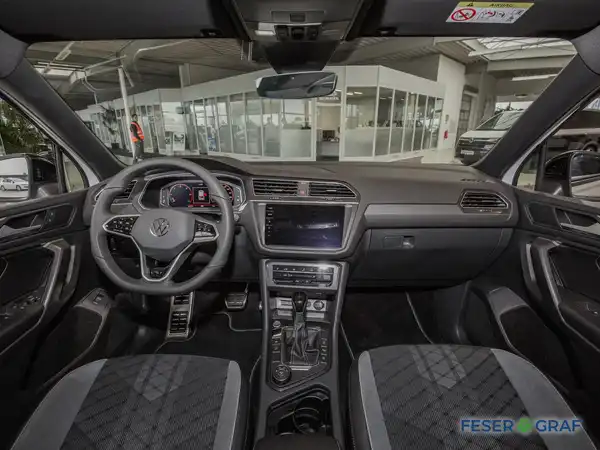 VW TIGUAN ALLSPACE (10/13)