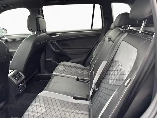 VW TIGUAN ALLSPACE (14/15)