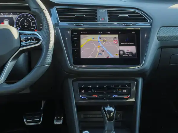 VW TIGUAN ALLSPACE (8/9)