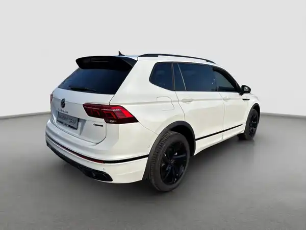 VW TIGUAN ALLSPACE (3/10)