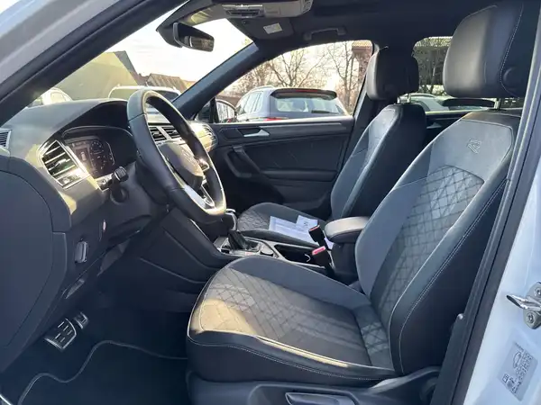 VW TIGUAN ALLSPACE (5/10)