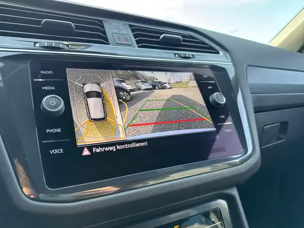 VW TIGUAN ALLSPACE (9/10)